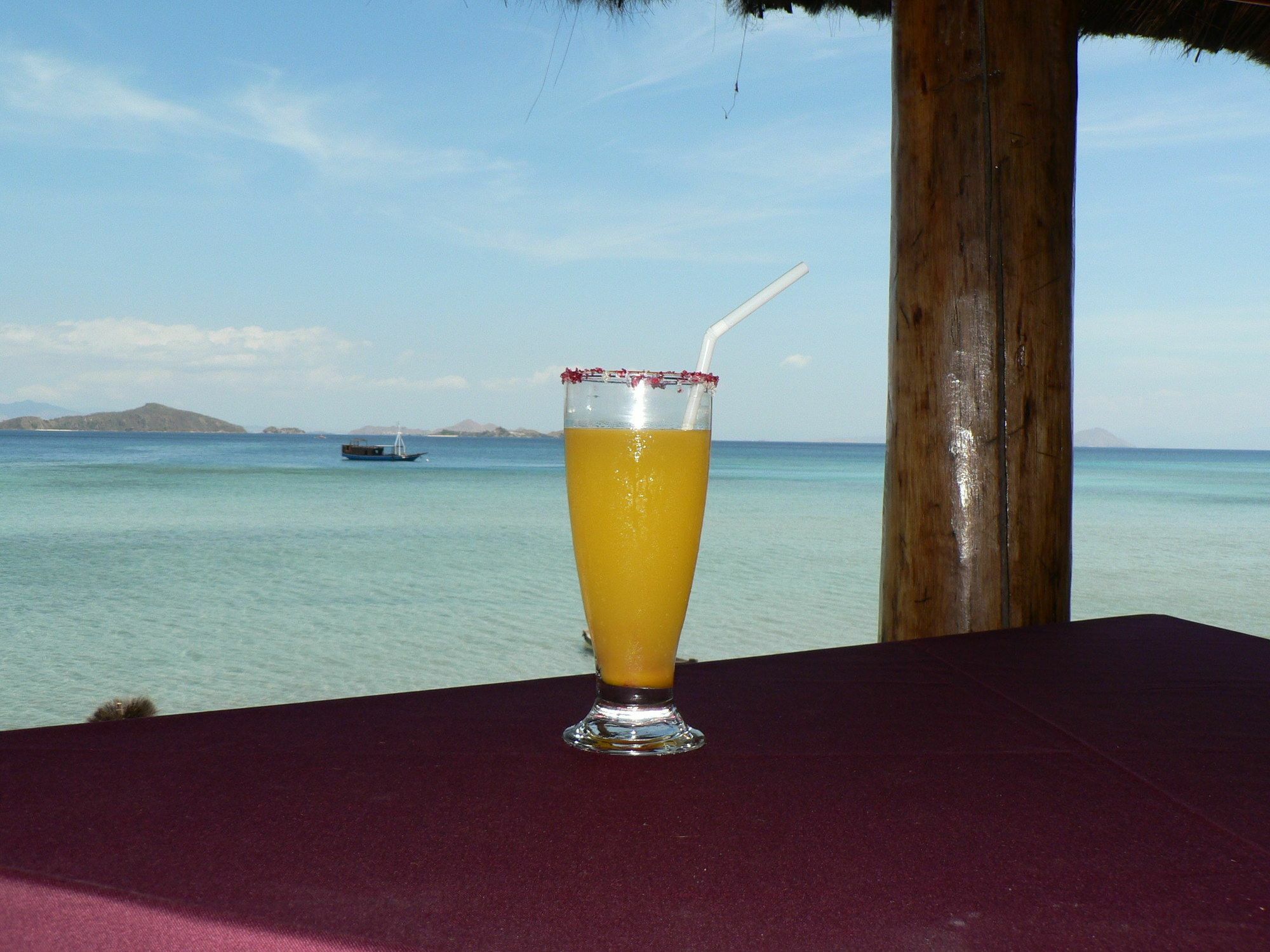 Waecicu Eden Beach Hotel Labuan Bajo Exterior photo